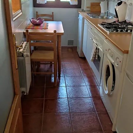 アパート La Fragua コミージャス